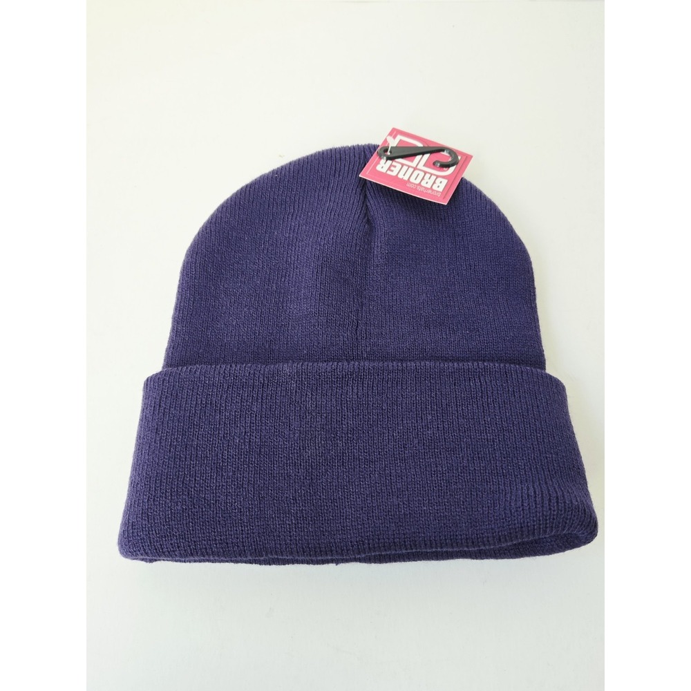 Broner winter hat beanie one size NWT purple